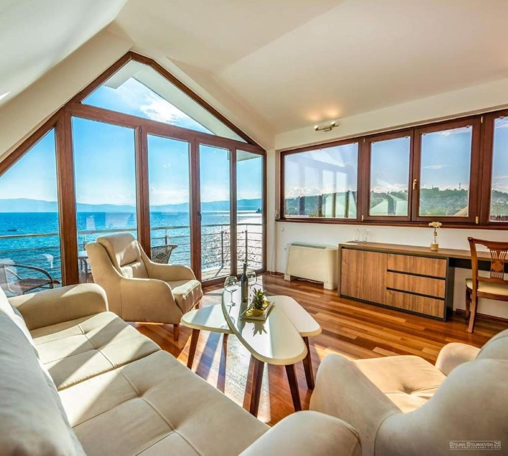 Penthouse Apartment